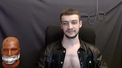 Snapshot of sir_damien chatting on 01-18-25, 08:51 Sir Damien online show from 01-18-25, 08:51