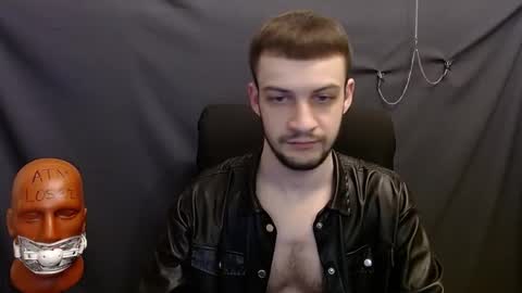 Snapshot of sir_damien chatting on 01-19-25, 08:09 Sir Damien online show from 01-19-25, 08:09