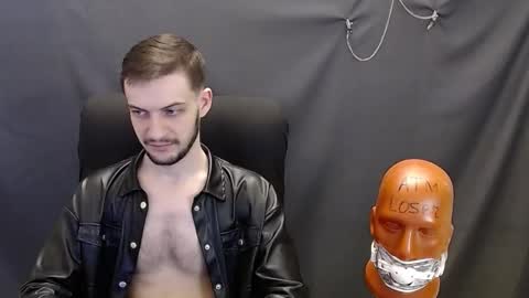 Snapshot of sir_damien chatting on 02-19-25, 12:22 Sir Damien online show from 02-19-25, 12:22