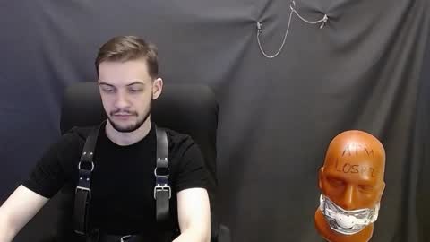 Snapshot of sir_damien chatting on 02-23-25, 02:40 Sir Damien online show from 02-23-25, 02:40