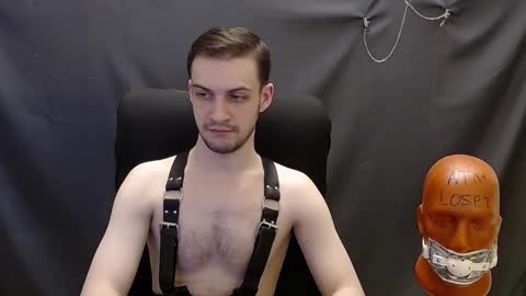 Snapshot of sir_damien chatting on 02-28-25, 03:26 Sir Damien online show from 02-28-25, 03:26