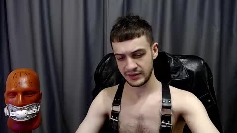 Snapshot of sir_damien chatting on 10-19-25, 02:45 Sir Damien online show from 10-19-25, 02:45