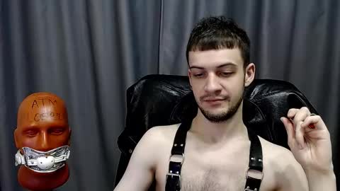 Snapshot of sir_damien chatting on 10-29-25, 03:31 Sir Damien online show from 10-29-25, 03:31