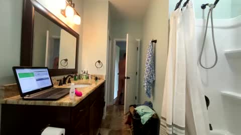 sir_seoscam online show from 09-10-25, 08:53