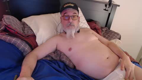 sir beer can the friendly hermit online show from 12-28-24, 07:22