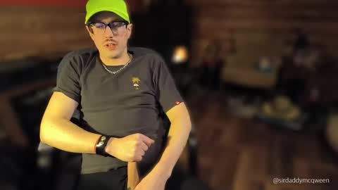 Snapshot of sirdaddymcqween chatting on 03-02-26, 05:08 Sir Daddy McQween online show from 03-02-26, 05:08