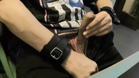 Snapshot of siriusobjt chatting on 12-16-25, 03:00 siriusobjt online show from 12-16-25, 03:00