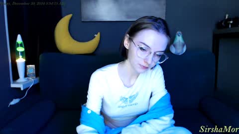 Snapshot of sirshamor chatting on 12-20-24, 02:52 SirshaMor online show from 12-20-24, 02:52