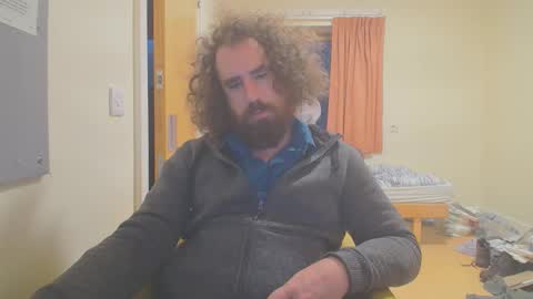 Snapshot of sirspammer chatting on 09-24-25, 06:22 sirspammer online show from 09-24-25, 06:22