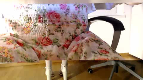 Andi online show from 01-06-25, 05:16