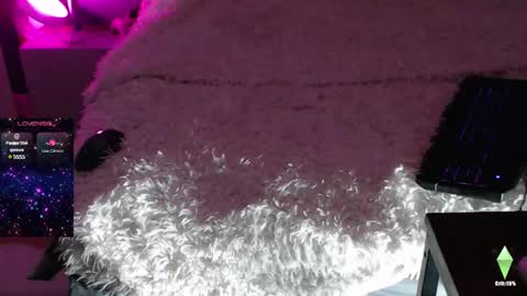 Snapshot of sissy_next_door chatting on 03-09-25, 09:25 Sissy next door online show from 03-09-25, 09:25