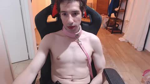 Snapshot of sissy_slave95 chatting on 03-06-25, 04:41 sissy slave online show from 03-06-25, 04:41