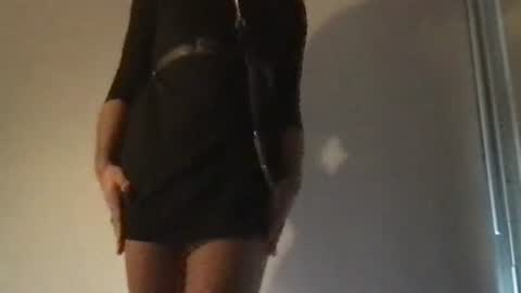 Free and looking for a owner online show from 03-05-25, 11:49