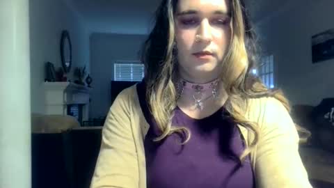 Snapshot of sissychrissy91 chatting on 11-16-25, 06:35 sissychrissy91 online show from 11-16-25, 06:35