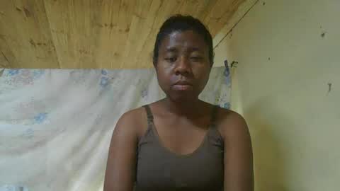 Snapshot of sitraka93 chatting on 10-13-25, 09:09 Sitraka online show from 10-13-25, 09:09