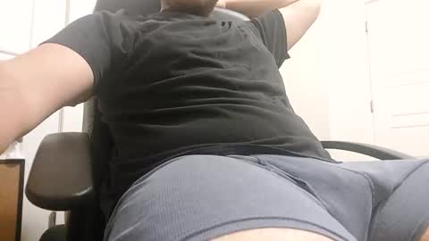 Snapshot of sixinchsolo chatting on 12-02-25, 03:12 sixinchsolo online show from 12-02-25, 03:12