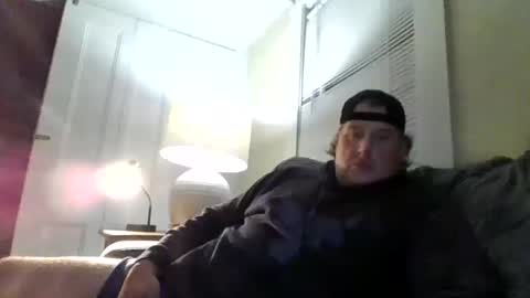 Snapshot of sixsixx73 chatting on 10-11-25, 01:16 Jimmy online show from 10-11-25, 01:16