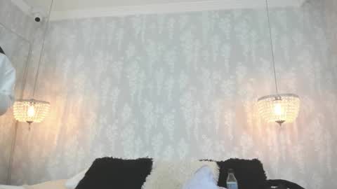 Snapshot of skailyn_angels chatting on 11-11-25, 03:39 SKAILYN ANGELS online show from 11-11-25, 03:39