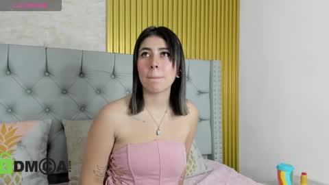 Skarlet online show from 09-22-25, 03:14