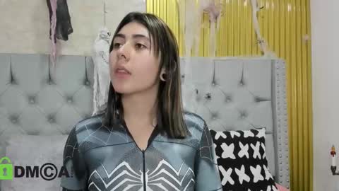 Skarlet online show from 10-10-25, 08:08