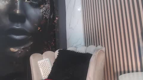 Skarleth villa online show from 11-26-25, 02:01