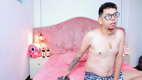 skarletruiz online show from 12-02-25, 07:09