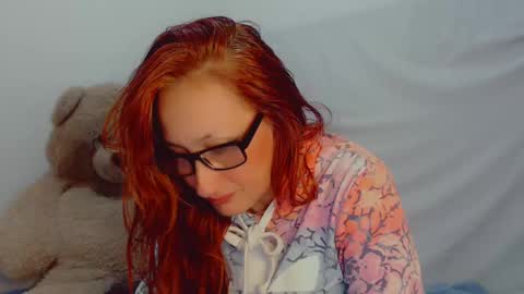 Arlett online show from 02-18-25, 04:37