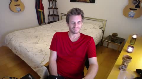 Snapshot of skatejocke chatting on 10-28-25, 12:03 skatejocke online show from 10-28-25, 12:03