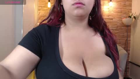 Skarlet online show from 02-15-25, 01:05