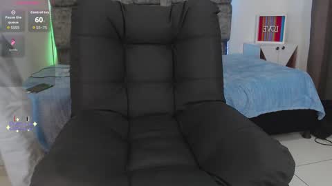 Snapshot of skinny_bigcock20 chatting on 02-11-26, 10:04 skinny_bigcock20 online show from 02-11-26, 10:04