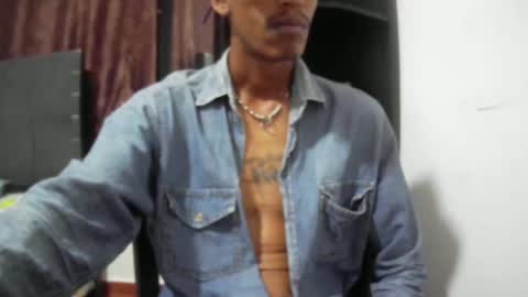 Snapshot of skinny_long_cock chatting on 03-22-26, 04:38 Albert online show from 03-22-26, 04:38