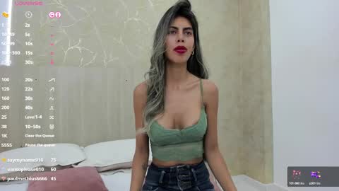 Snapshot of skinny_noa chatting on 02-14-25, 05:25 Noa online show from 02-14-25, 05:25