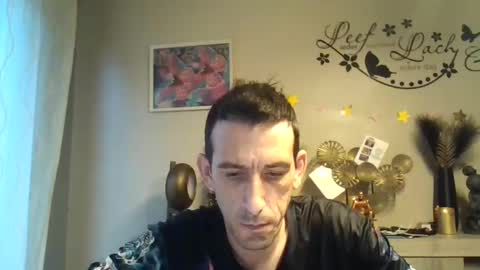 Snapshot of skinnybigcock2 chatting on 12-02-24, 08:09 SkinnyBigCock2 online show from 12-02-24, 08:09