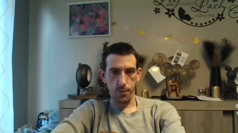 Snapshot of skinnybigcock2 chatting on 12-03-24, 08:38 SkinnyBigCock2 online show from 12-03-24, 08:38