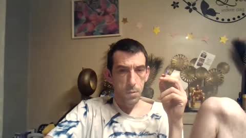 Snapshot of skinnybigcock2 chatting on 01-01-25, 06:37 SkinnyBigCock2 online show from 01-01-25, 06:37