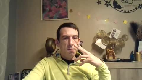 Snapshot of skinnybigcock2 chatting on 01-06-25, 03:31 SkinnyBigCock2 online show from 01-06-25, 03:31