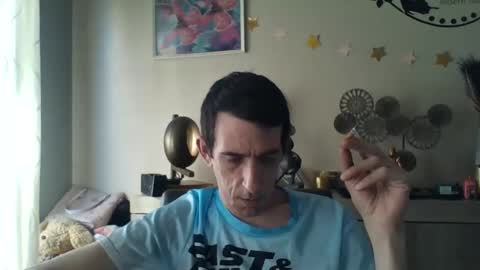 Snapshot of skinnybigcock2 chatting on 02-23-25, 01:21 SkinnyBigCock2 online show from 02-23-25, 01:21