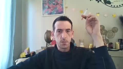 Snapshot of skinnybigcock2 chatting on 03-10-25, 08:37 SkinnyBigCock2 online show from 03-10-25, 08:37