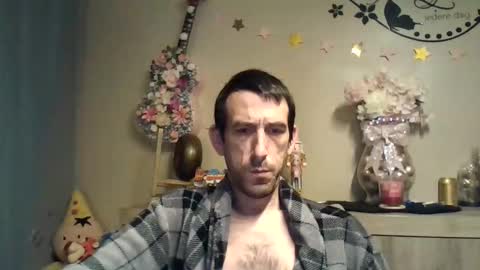 Snapshot of skinnybigcock2 chatting on 11-10-25, 05:17 SkinnyBigCock2 online show from 11-10-25, 05:17