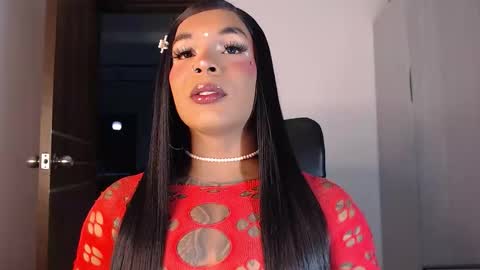 jesica online show from 10-15-25, 05:40