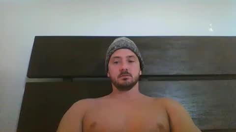 Snapshot of skinnyguylongdick1 chatting on 12-29-24, 03:57 skinnyguylongdick1 online show from 12-29-24, 03:57