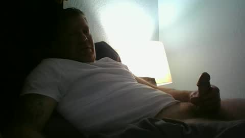 Snapshot of skinnymeat858205 chatting on 11-24-25, 04:34 skinnymeat858205 online show from 11-24-25, 04:34