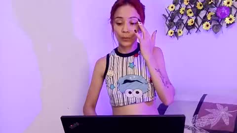 skinnysexylatin21 online show from 10-07-25, 03:47