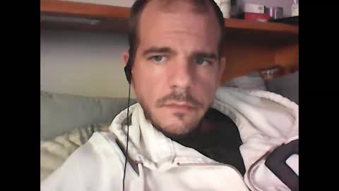 Easy-E online show from 10-09-25, 01:53