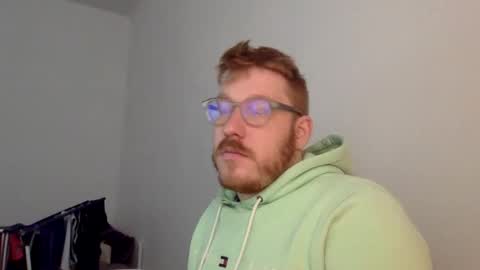 Snapshot of sklave_s chatting on 10-09-25, 07:17 sklave_s online show from 10-09-25, 07:17