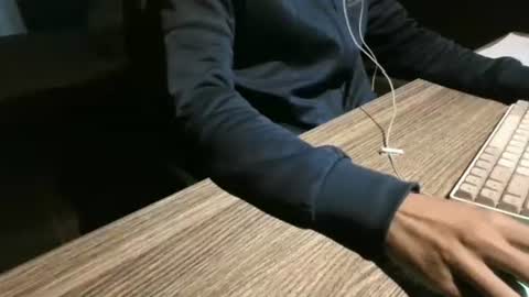 Snapshot of skull231777 chatting on 12-14-25, 08:52 skull231777 online show from 12-14-25, 08:52