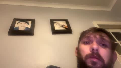 skuzzy25 online show from 12-21-25, 04:19