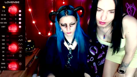 Iska Im genderfluid theyheshenot use ht have reasons and Mia my t-gf sheher online show from 12-03-24, 04:17