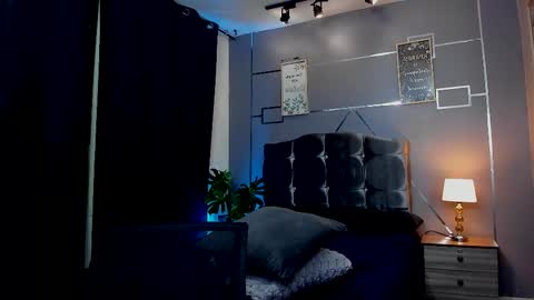 Daniel online show from 10-14-25, 03:18