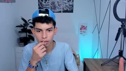 Daniel online show from 11-30-25, 03:43